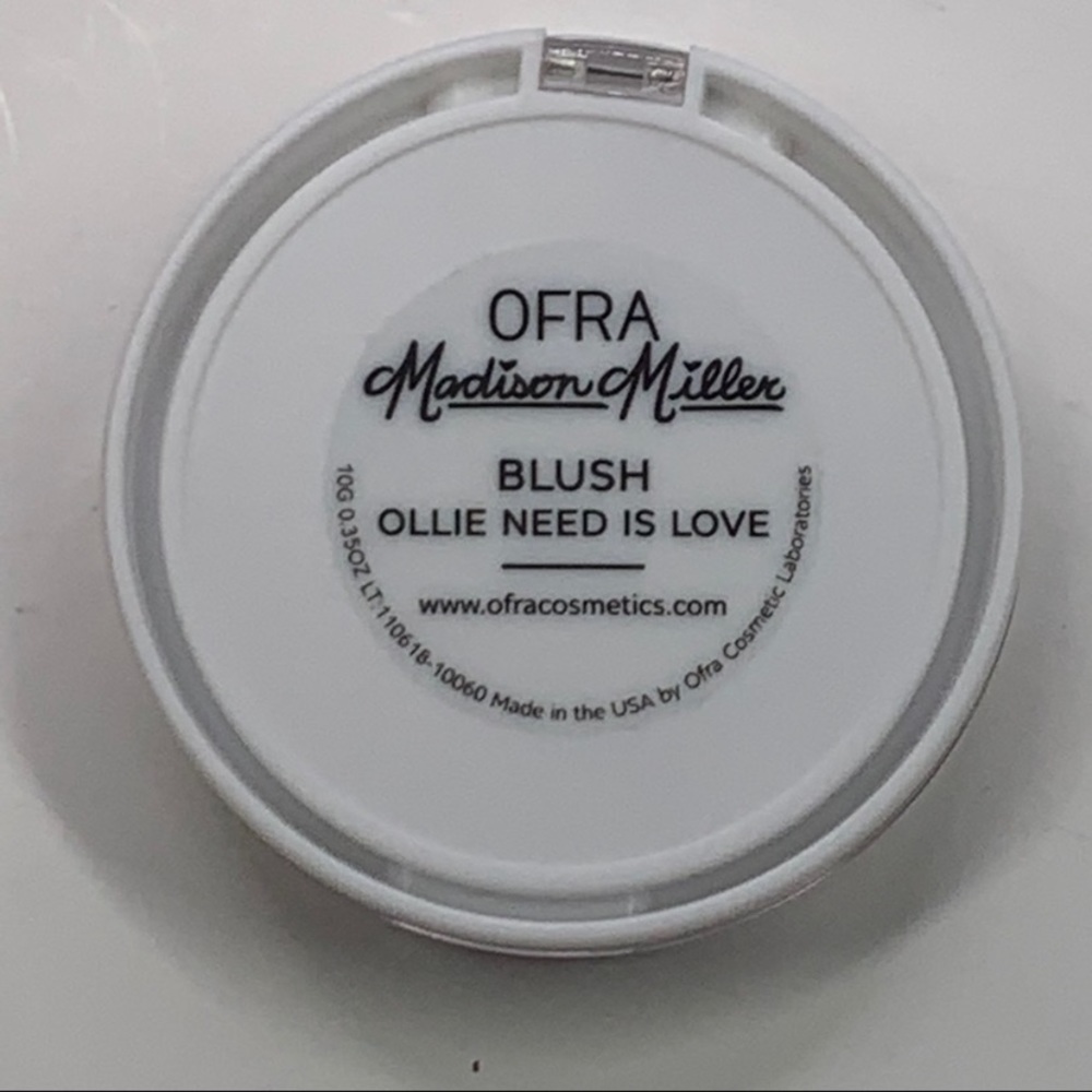 OFRA X MADISON MILLER 
Ollie Need is Love Blush 🔸 - Picture 9 of 16